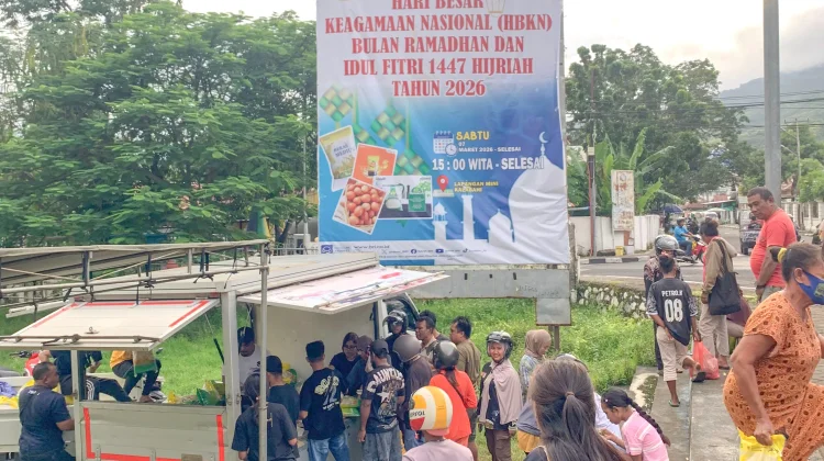 Pasar Murah Bulog Kalabahi Bersama BRI dan Kejari Alor Diserbu Warga Kalabahi