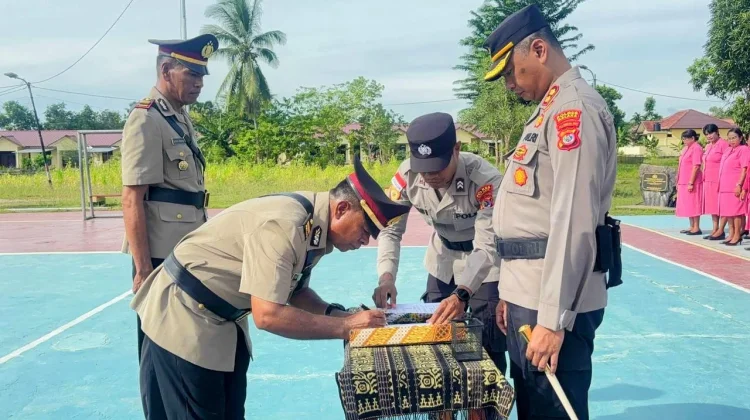 Polres Malaka Gelar Sertijab Sejumlah Pejabat Utama