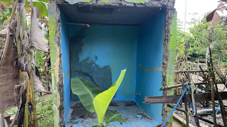 Warga Tukuneno Soroti Kualitas  Proyek Bak Penampung Air, Belum dipakai Sudah Roboh