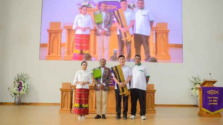 Bupati Belu Melepas Peserta Festival Paskah Pemuda GMIT