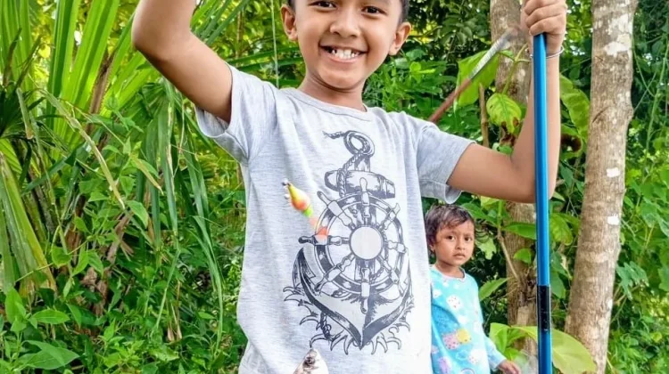 Memancing, Salah Satu Kegiatan Positif Bagi Anak