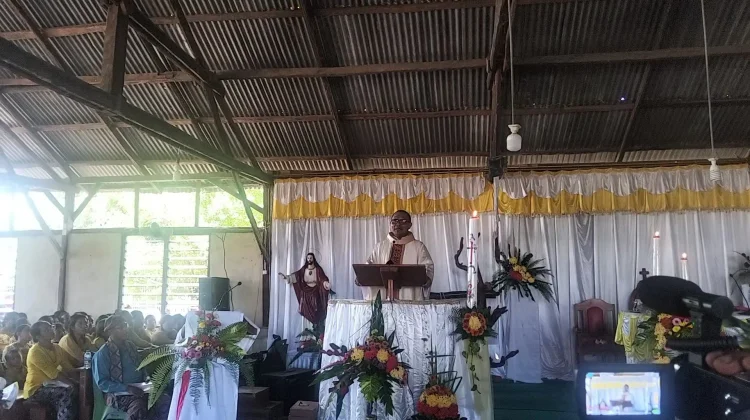 Pastor Paroki Wini Himbau Masyarakat Hindari Penyelundupan Ilegal