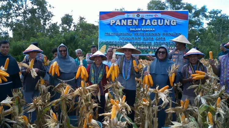 Kapolres TTU Apresiasi Kelompok Tani Sehati Banopo