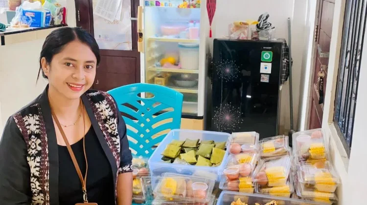 Harga Plastik Melonjak Tajam Memberi Beban bagi UMKM