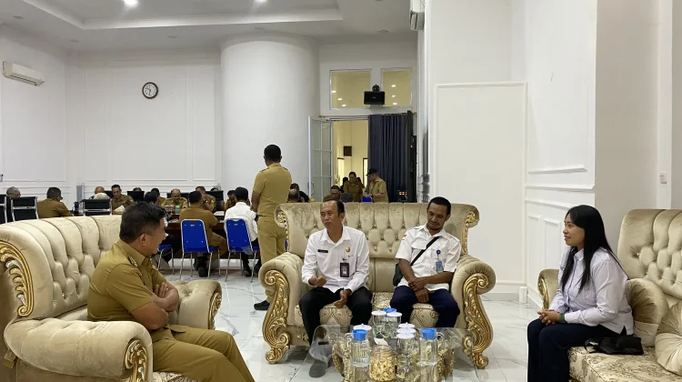 Perkuat Sinergi Informasi Daerah, Kepala RRI Atambua Temui Bupati Belu