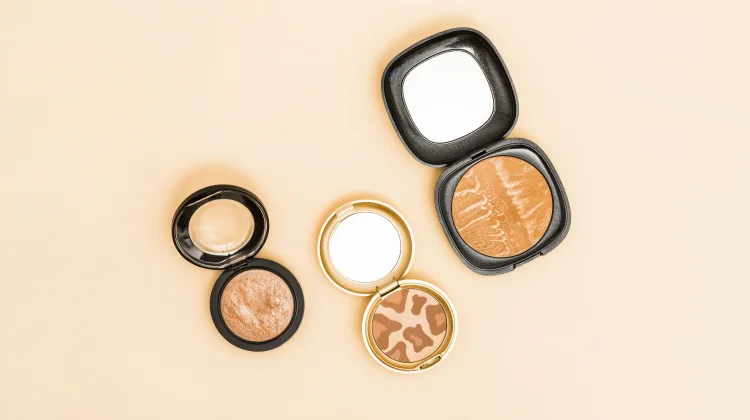 Dilema Base Make Up, antara Praktisnya Cushion atau Flawless-nya Foundation