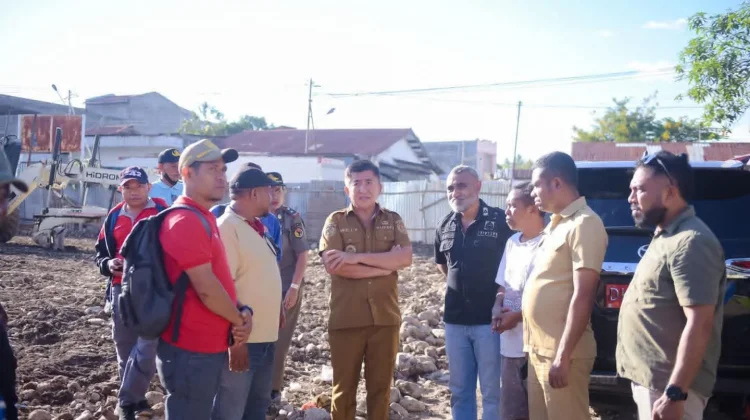 Bupati Belu Tinjau Progres Penertiban Pedagang di Pasar Baru Atambua
