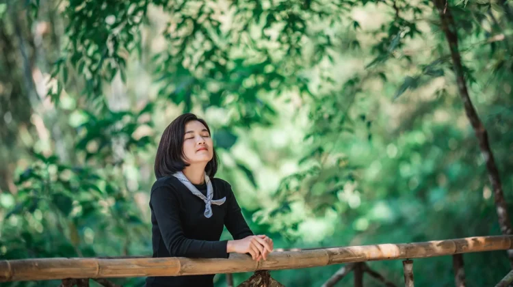 Hidup Bahagia? Yuk, Berdamai dengan Diri Sendiri