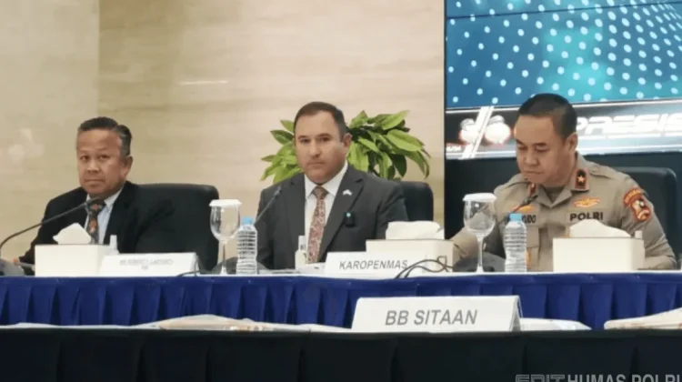 Dua Tersangka Jaringan Phishing Global Ditangkap di Kupang