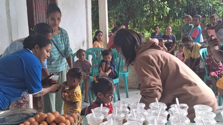 GAMKI Alor Bagikan 287 Paket Makanan Bergizi Cegah Stunting