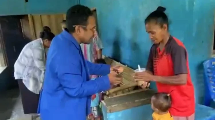 GAMKI Alor Salurkan 287 Paket Bergizi untuk Anak Cegah Stunting