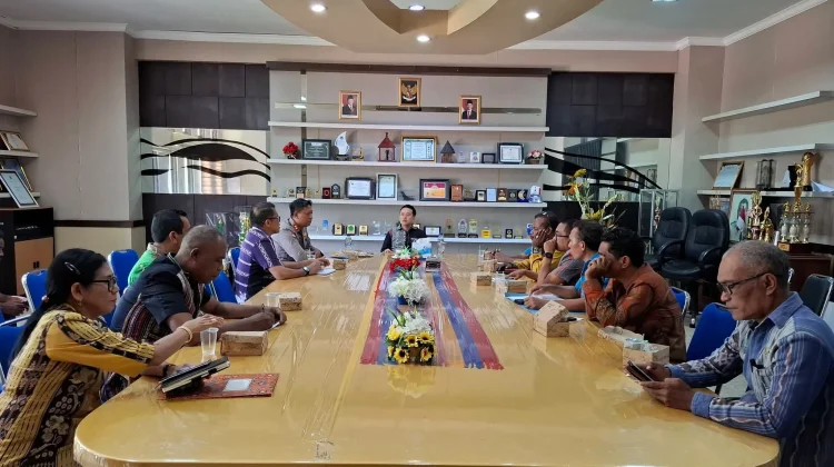 Wakil Bupati Alor Bahas Penanganan Tawuran Remaja Bersama Kapolres