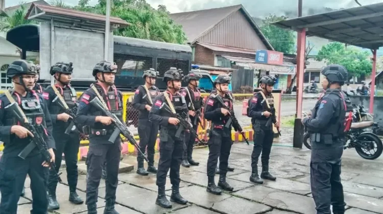 Kompi 4 Brimob Alor Bangun Mental Anggota lewat Latihan Rutin
