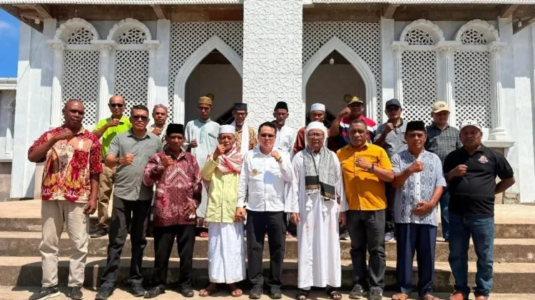 Pantau Persiapan MTQ, Wabup Alor Hadirkan Dukungan Nyata lewat Bantuan Pribadi