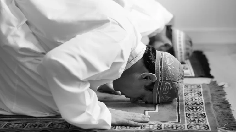 Renungan Islam: Ikhlas Beramal sebagai Fondasi Ketenangan Jiwa bagi Umat