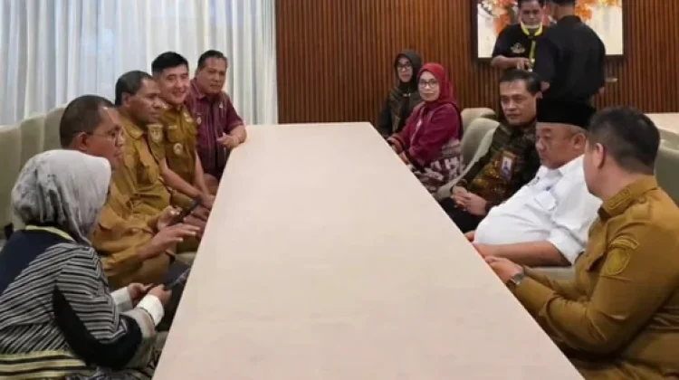 Bupati Belu Usul Revitalisasi Sekolah Dasar dan SMP ke Menteri Pendidikan
