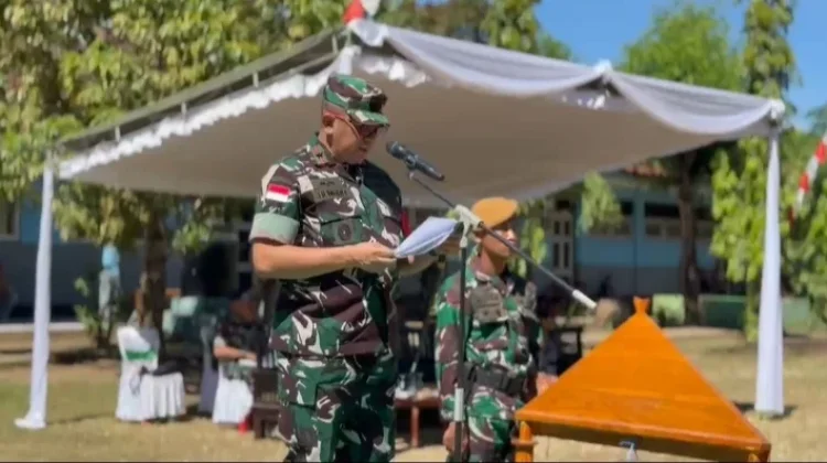 Danrem 161/Wira Sakti Pimpin Pembukaan Karya Bakti Skala Besar TNI AD di Alor