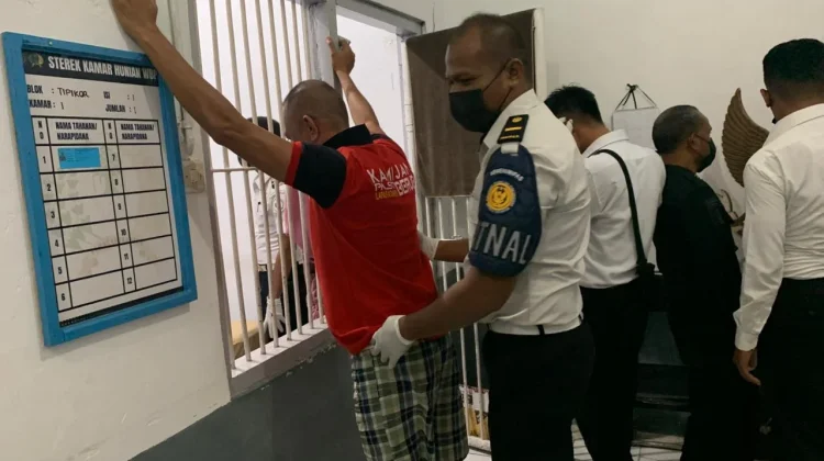 Razia Insidentil Lapas Atambua Sita Benda Terlarang