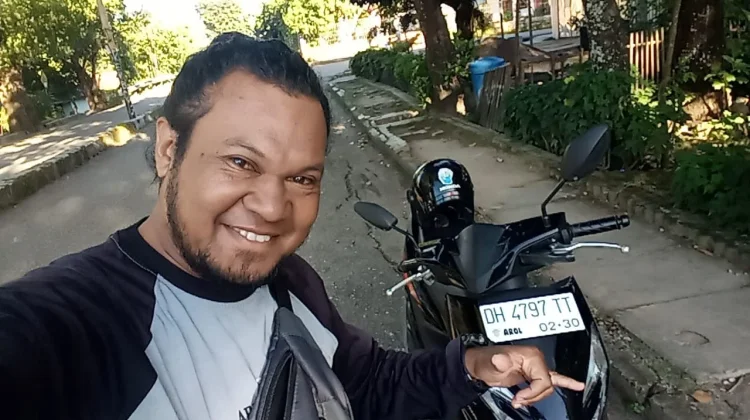 Pengemudi Ojek Atambua Bangun Kemandirian Ekonomi tanpa Gengsi