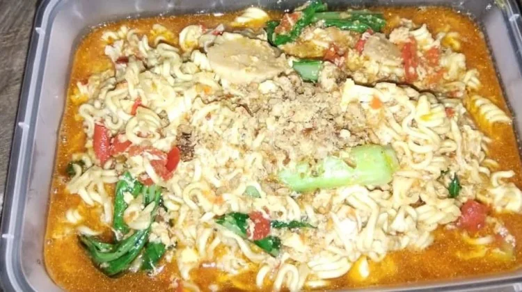 Medsos Bergeser Fungsi Jadi Panggung Kuliner Lokal