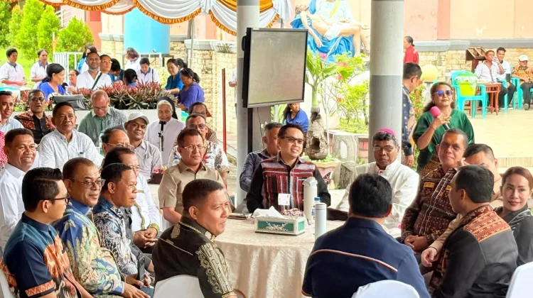 Wakil Bupati Alor Hadiri Peletakan Batu Pertama Aula Paroki Katedral Ende