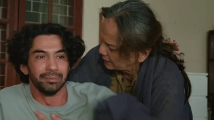 Film Semua Akan Baik-Baik Saja Sajikan Kisah Keluarga Penuh Haru