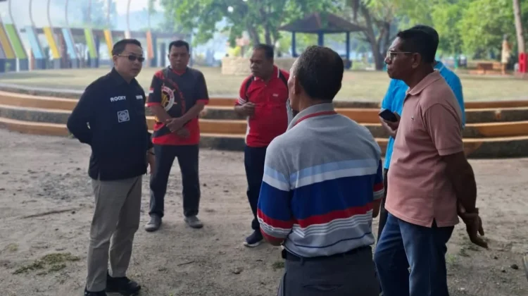 ASN Kabupaten Alor Gelar Kerja Bakti di Pantai Wisata Mali