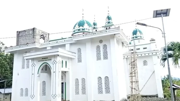 Kisah Penyebaran Islam Sultan Najamuddin Oil Lelang Terus Hidup di Hulnani Alor