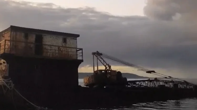 Pantai Nurdin di Alor Sajikan Panorama Laut Bersih dan Sunset Estetik