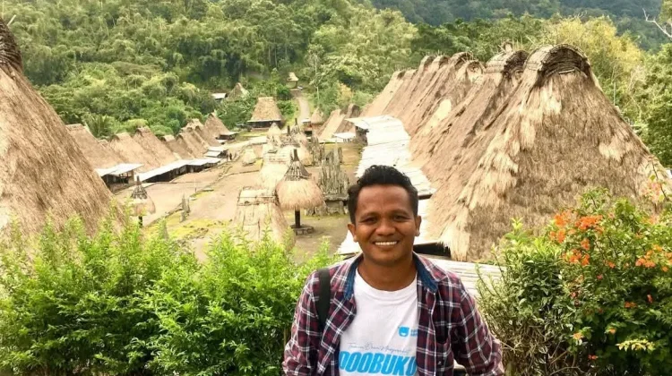 Rumah Hanasta, Bangun Ekosistem Berkelanjutan di Pulau Solor