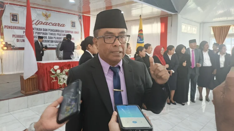 Sekda Alor Ajak Pejabat Baru Perkuat Kinerja Birokrasi Daerah Bersama