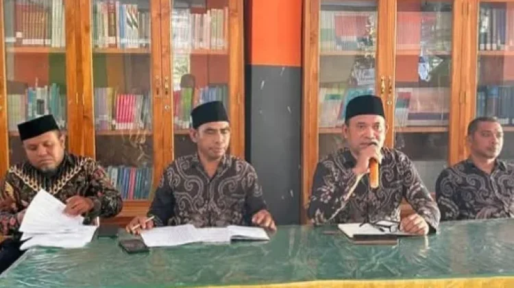 MAN Alor Gelar Rapat Dewan Guru Bahas Kenaikan Kelas dan Penguatan Tata Tertib