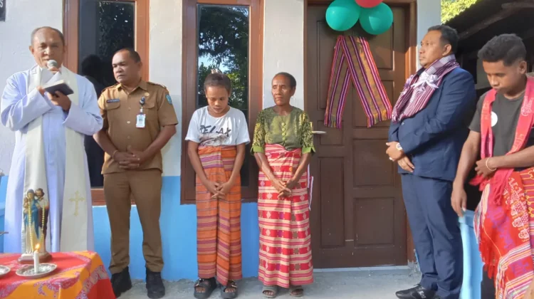Pemerintah TTU Wujudkan Harapan Baru lewat Bantuan Rumah Kepada Keluarga Elviana