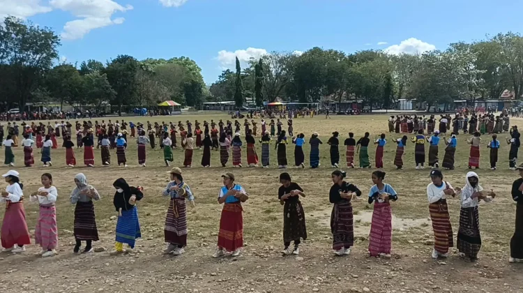 Empat Hari jelang Pelaksanaan Festival Fulan Fehan Persiapan Penari Capai 90%
