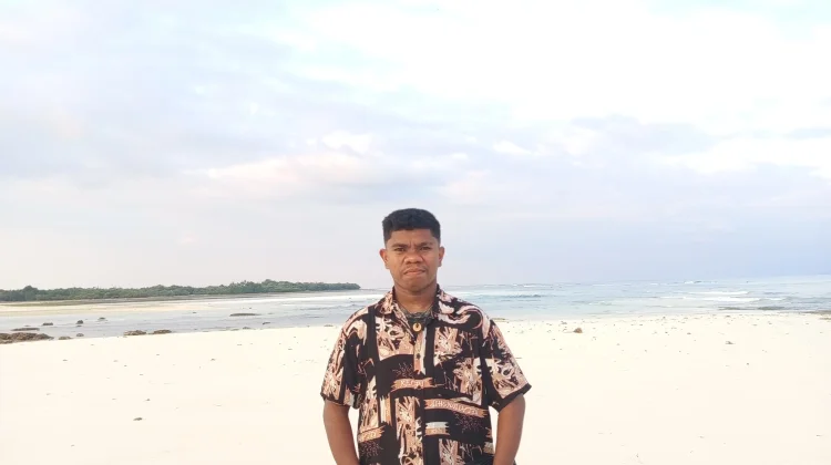 Pantai Mali Tawarkan Panorama Alam yang Memikat Wisatawan