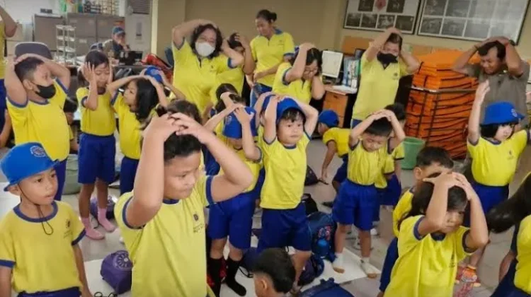 Simulasi Bencana Tingkatkan Kesiapsiagaan Anak