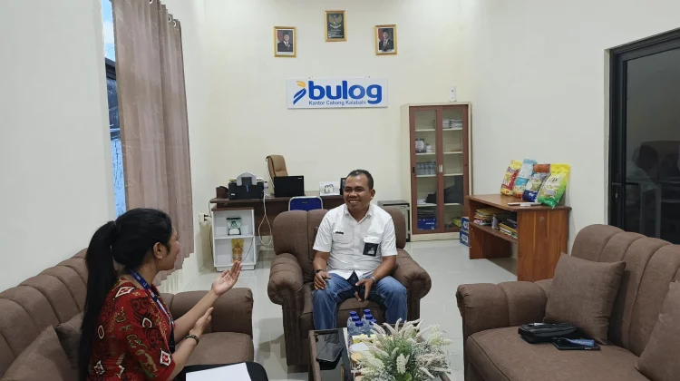 Bulog Kalabahi Optimalkan Distribusi Bantuan Beras ke Wilayah Kepulauan