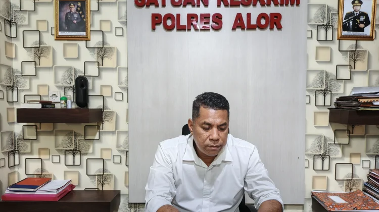 Polres Alor Ajak Masyarakat Berani Lapor dan Awasi Penggunaan Gadget Anak