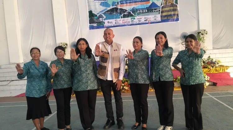 KPK Memberikan Sosialisasi Anti Korupsi Bagi Komunitas di TTU