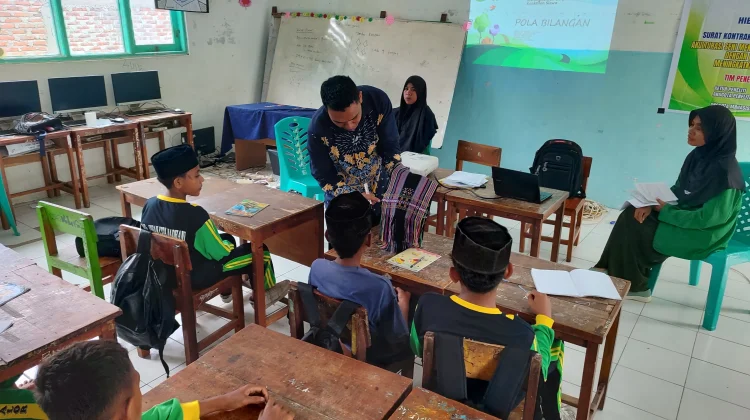 Pembelajaran Matematika Berbasis AR dan Budaya Kui Tingkatkan Keaktifan Siswa