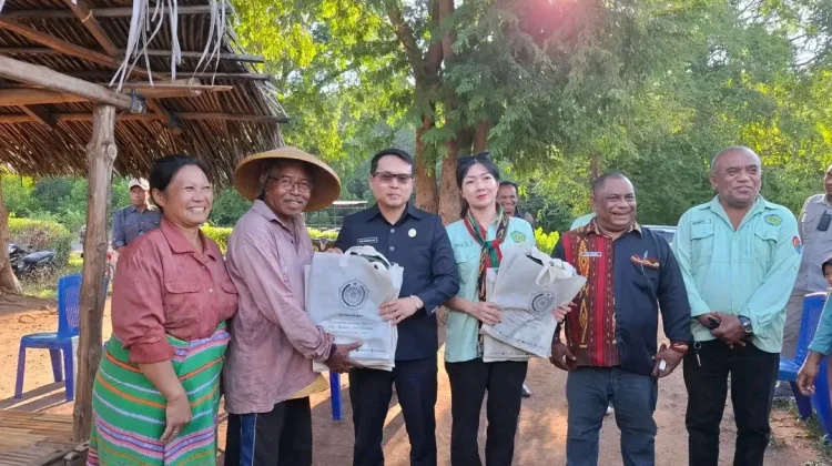 Wabup Alor Tinjau Kebun Gizi, Dukung Pasokan Pangan Program MBG