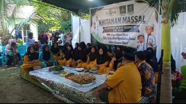 Muslimat NU dan Fatayat NU  Kabupaten Alor Gelar Khitan Massal Gratis