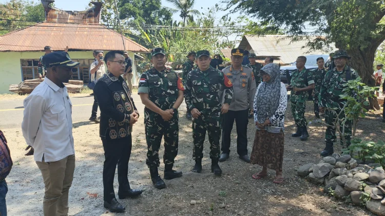 Rumah Layak Huni Wujud Kepedulian TNI untuk Warga Alor