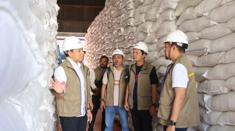 Bulog Pastikan Stok Beras Aman, Gerakan Pangan Murah Diperluas Alor