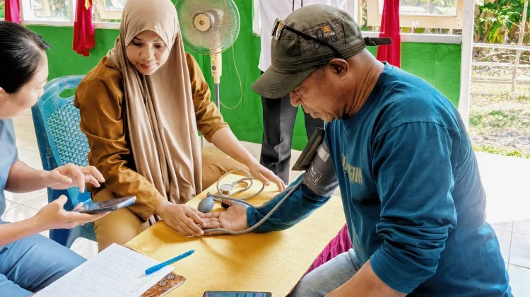 CKG Dekatkan Layanan Kesehatan, Warga Alor Manfaatkan Pemeriksaan Gratis