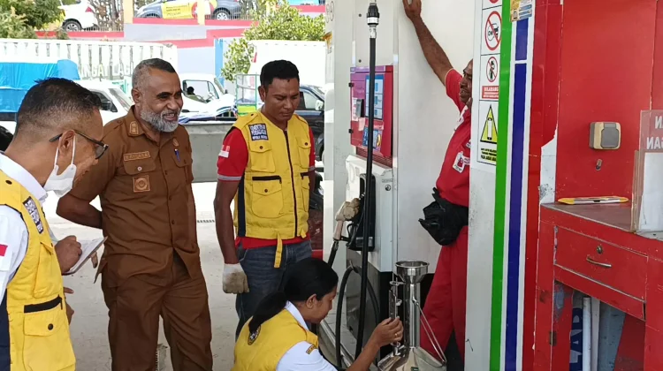 Sebanyak 10 Nozzle BBM di SPBU Wekatimun Dilakukan Tera Ulang