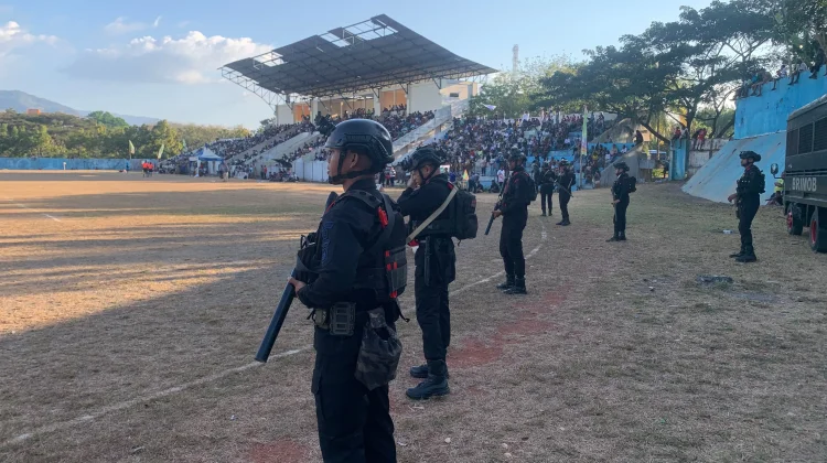Brimob Alor Pastikan Turnamen Budi Arta Mandiri Cup Berlangsung Kondusif