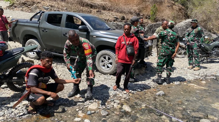 Kodim TTU Survei Kali Oelfab untuk Pembangunan Jembatan-Permudah Akses Masyaraka