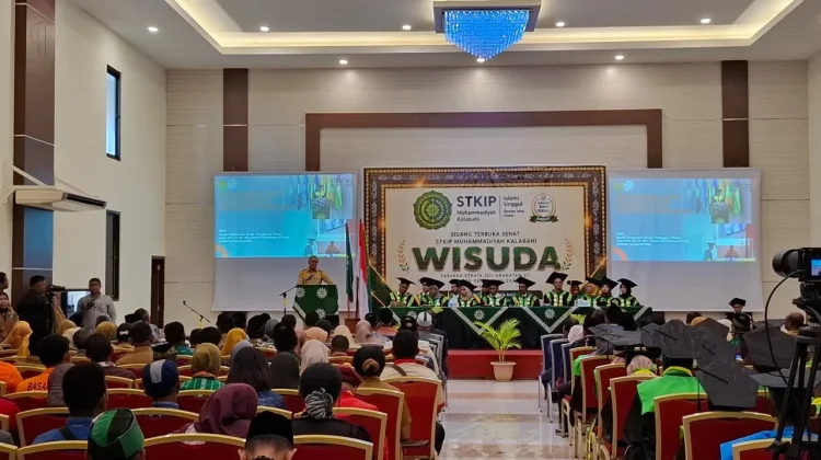 Wagub NTT Dorong Lulusan STKIP Kalabahi Muhamadiyah Ciptakan Lapangan Kerja