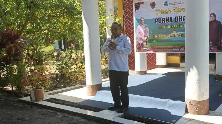 Dedikasi Dua ASN Jadi Inspirasi, Kadis Arpus Alor Harapkan Kontribusi Berlanjut